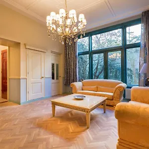 The Royal Ii - R.q.c. The Hague